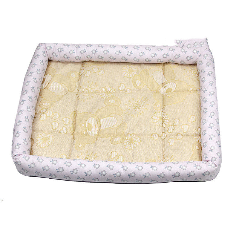 Summer pet cooling pads, cat and dog cooling pads, cool and breathable.